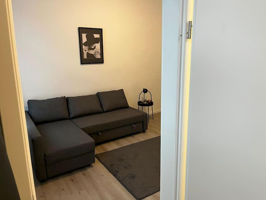 City Apartment On The Rhine, Cologne Exterior photo